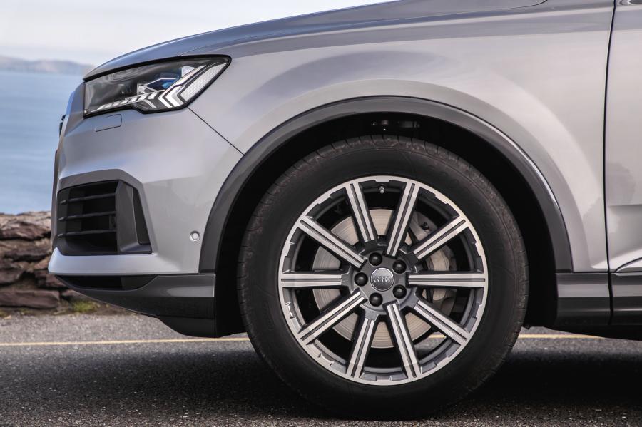 Колеса Audi Q7 50 TDI Quattro (4M) 2019 года  (WW) (фото 5 из 40)